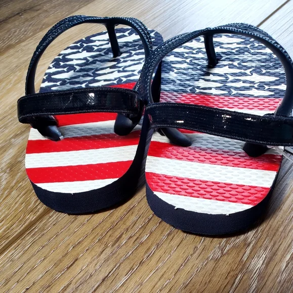 🇺🇲Tommy Bahama boys navy, brown sandals & red,white, blue sandals Size 6-7 - Picture 13 of 13